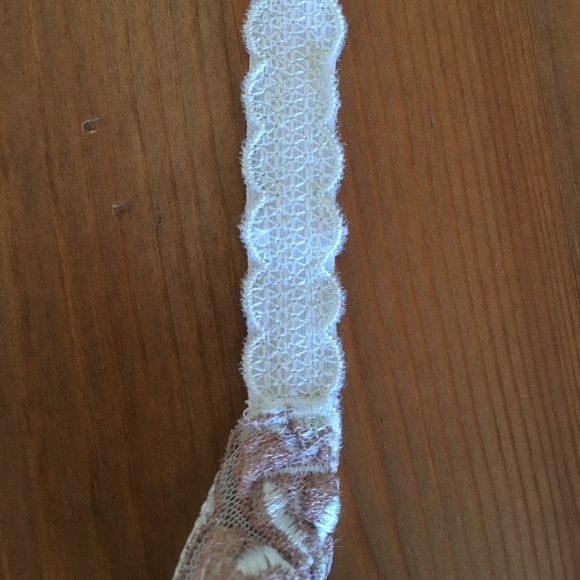 Vintage Lingerie Set Made by Felina (Circa 80s) - Picture 4 of 7